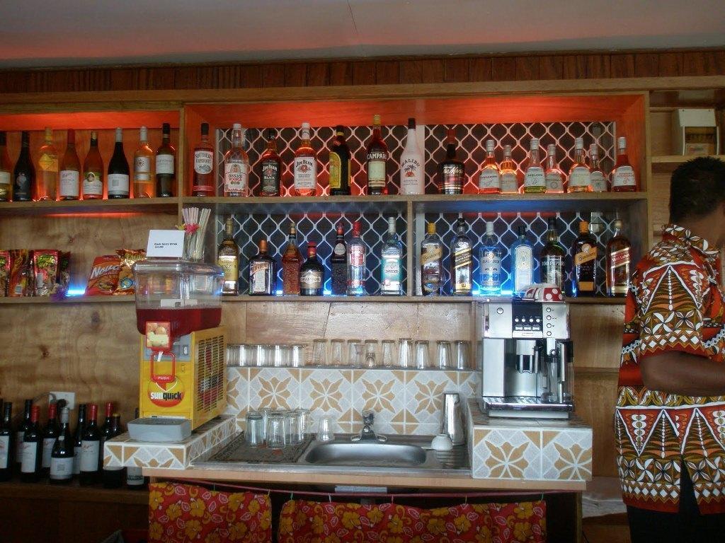 هونيارا Red Mansion Comfort Inn المظهر الخارجي الصورة